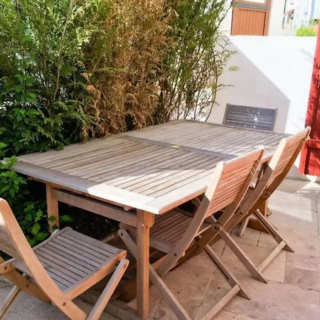 Loft Style Gramont Apartment
