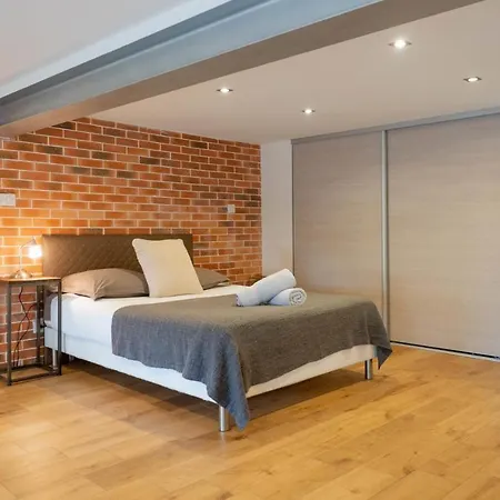 Loft Style Gramont Apartment *